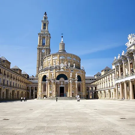 Centro By Silastur خيخون